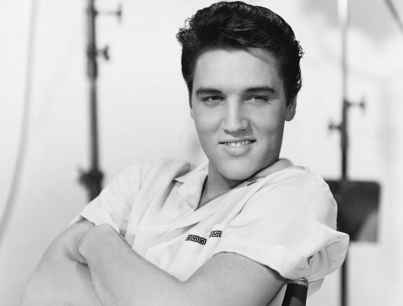 1957: All Shook Up